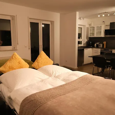 4 Apartment *